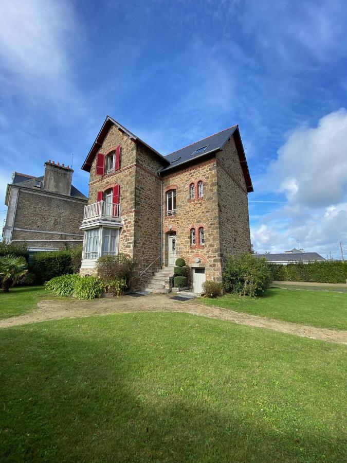 Manoir Le Castel & Villa Beaumaris Сен-Мало Екстер'єр фото