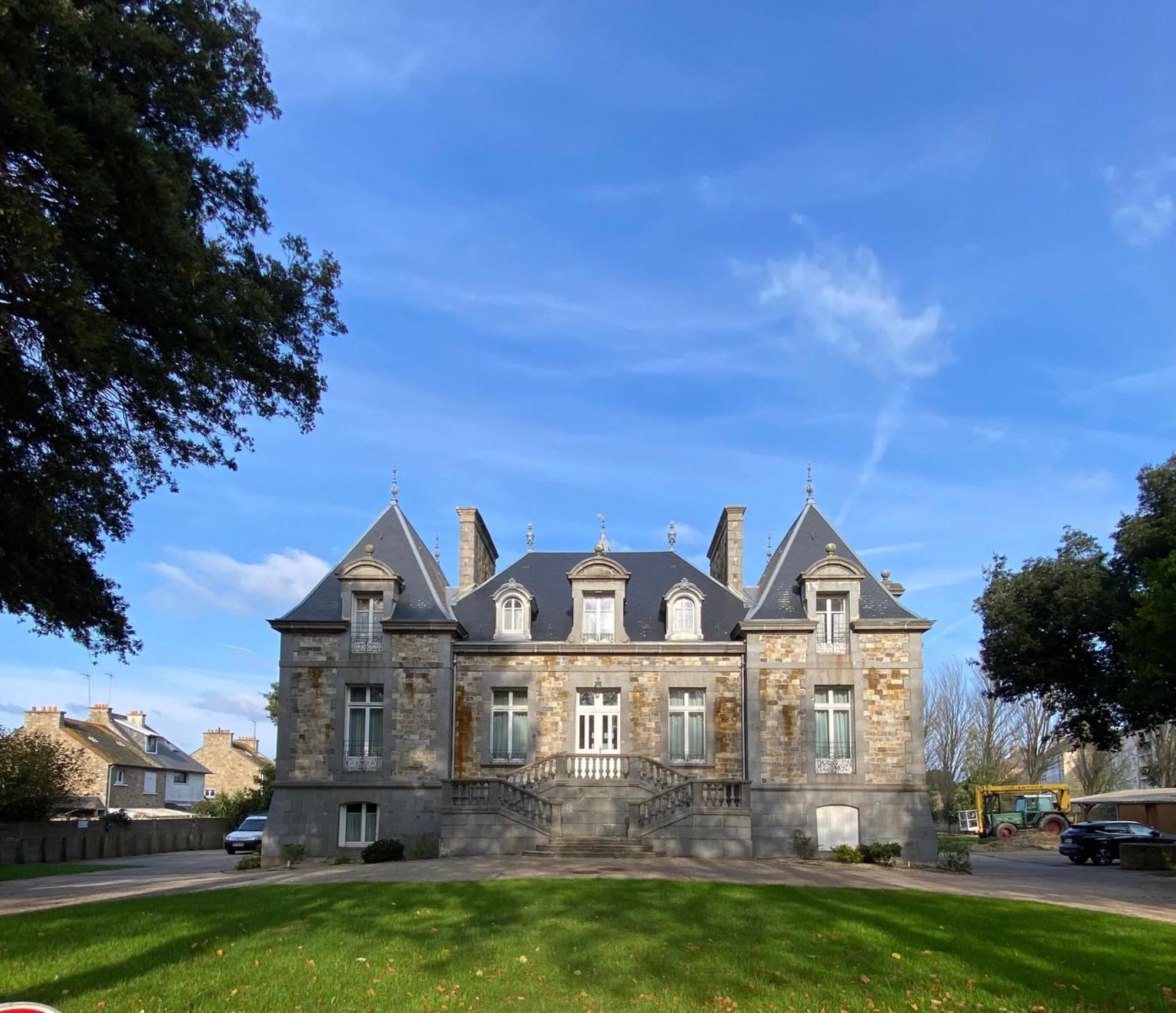 Manoir Le Castel & Villa Beaumaris Сен-Мало Екстер'єр фото
